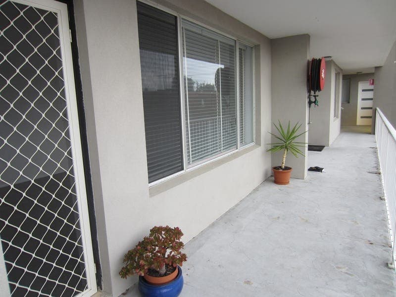 4/283 Nepean HighwaySeaford, VIC 3198  - Leased, Seaford - Image 1