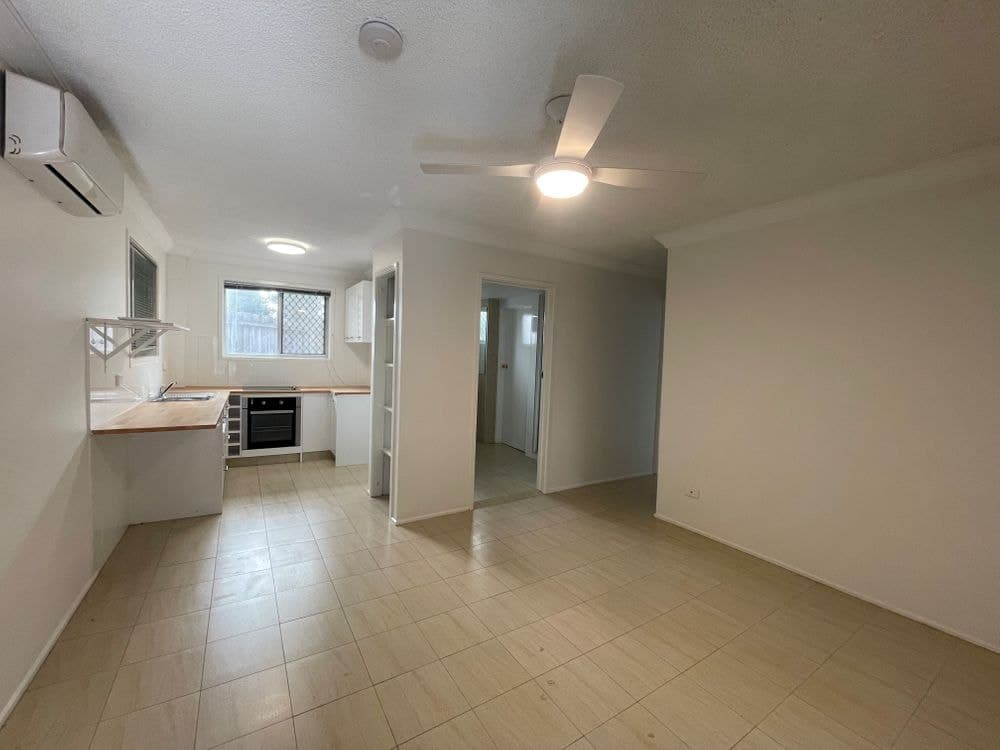 3/18 White Street, SOUTHPORT, QLD 4215, Southport - Thumbnail 2