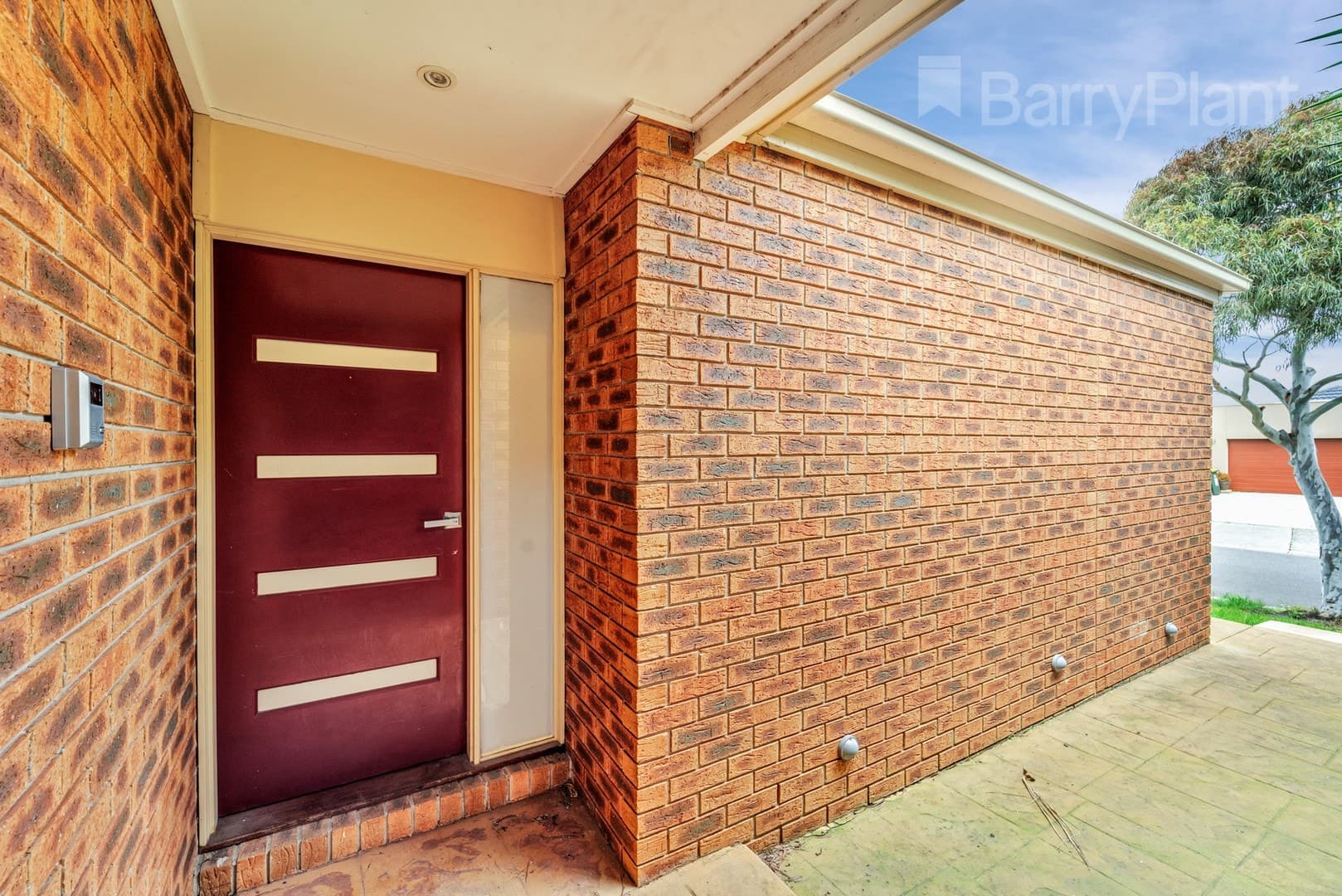 33 Beechworth AvenueGreenvale, VIC 3059  - Leased, Greenvale - Thumbnail 3
