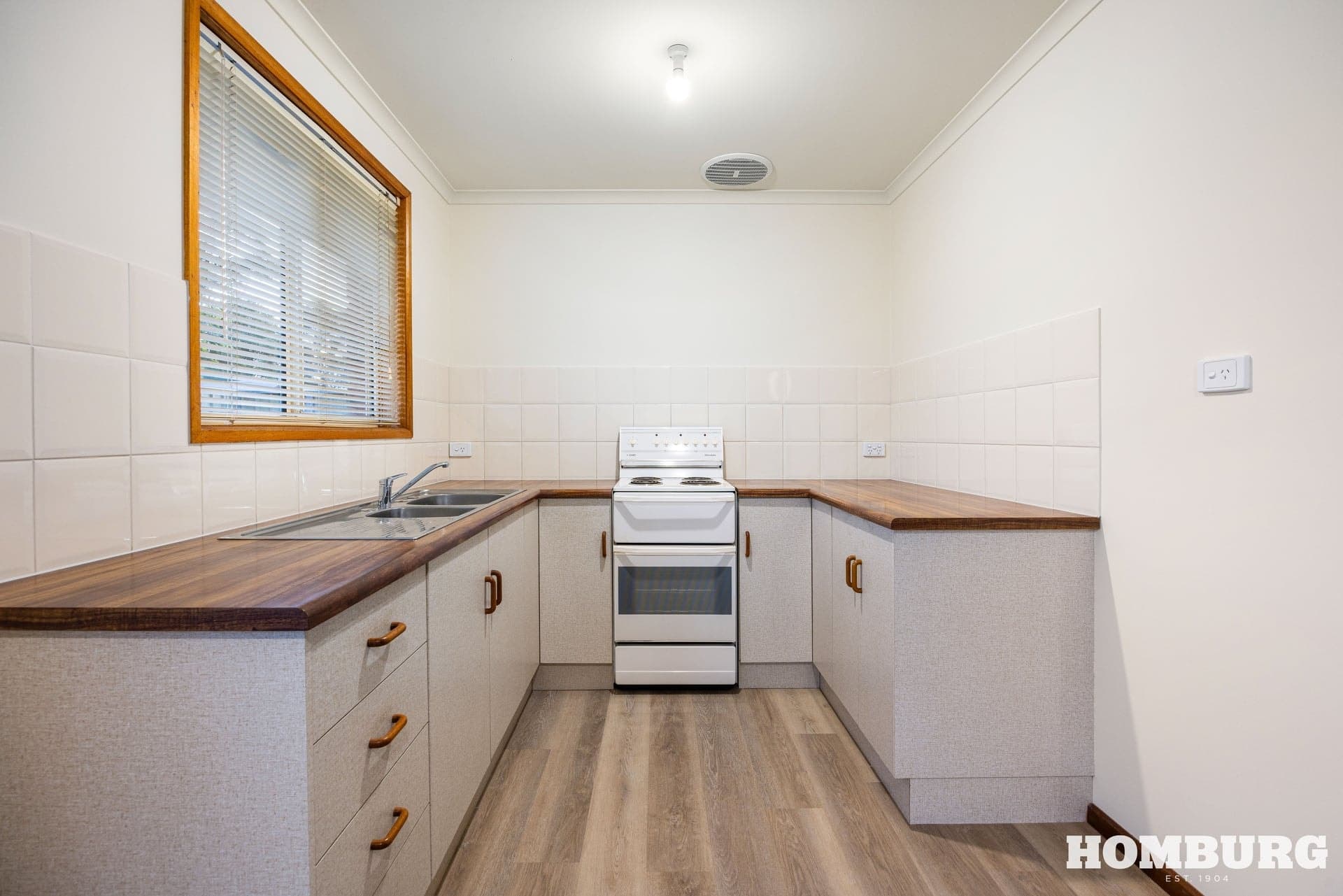 2/2 Mader Court, NURIOOTPA, Nuriootpa - Thumbnail 2