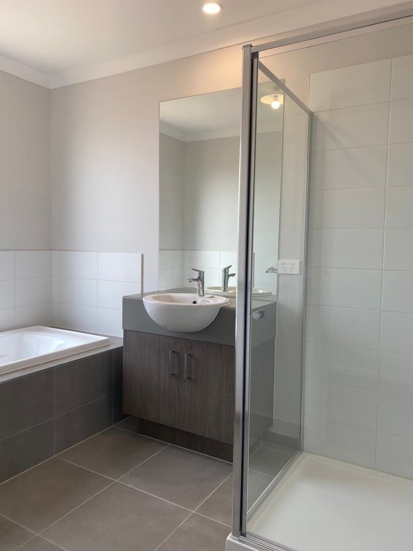 17 Cabin  WalkTarneit, VIC 3029  - Leased, Tarneit - Thumbnail 7