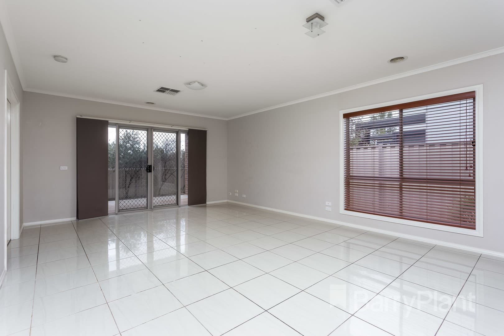 16 Palmer AvenuePoint Cook, VIC 3030  - Leased, Point Cook - Thumbnail 6