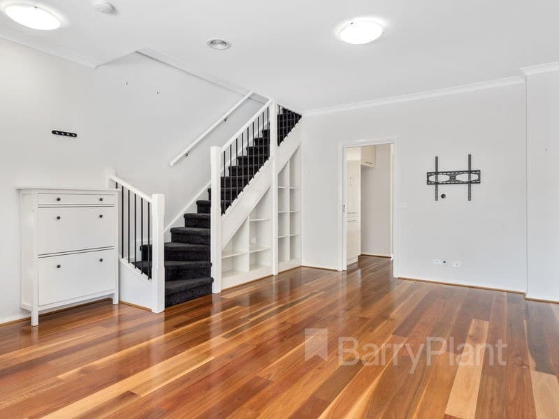 2/34 Adele AvenueFerntree Gully, VIC 3156  - Leased, Ferntree Gully - Thumbnail 2