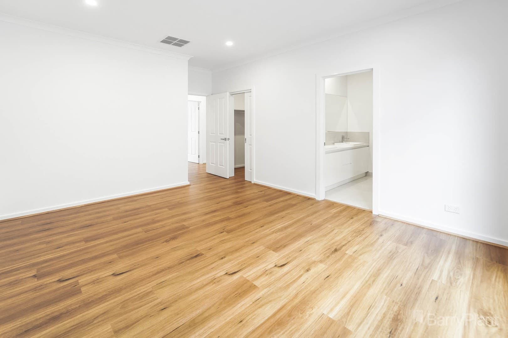 5 Lexington ParadeBerwick, VIC 3806  - Leased, Berwick - Thumbnail 6