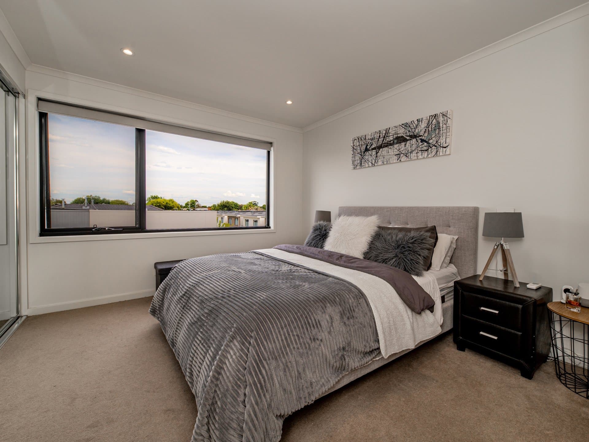 57 Pallisades Boulevard, Cheltenham, Cheltenham - Thumbnail 6