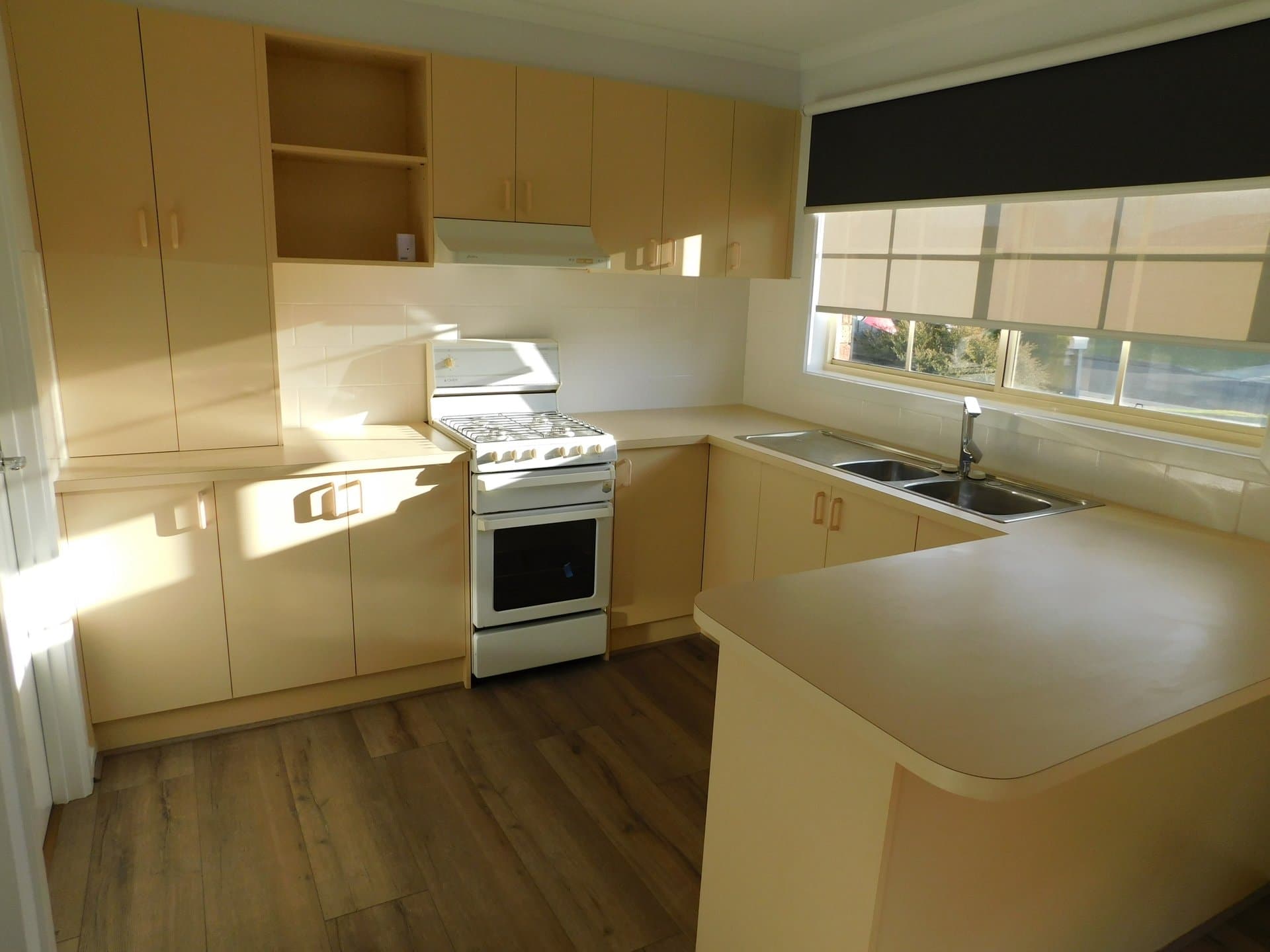 4/2-3 Enbrook Court, Grovedale, Grovedale - Thumbnail 2