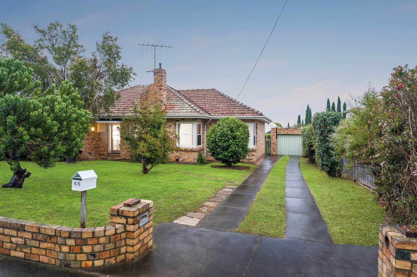 46 South Street, Belmont, Belmont - Thumbnail 2