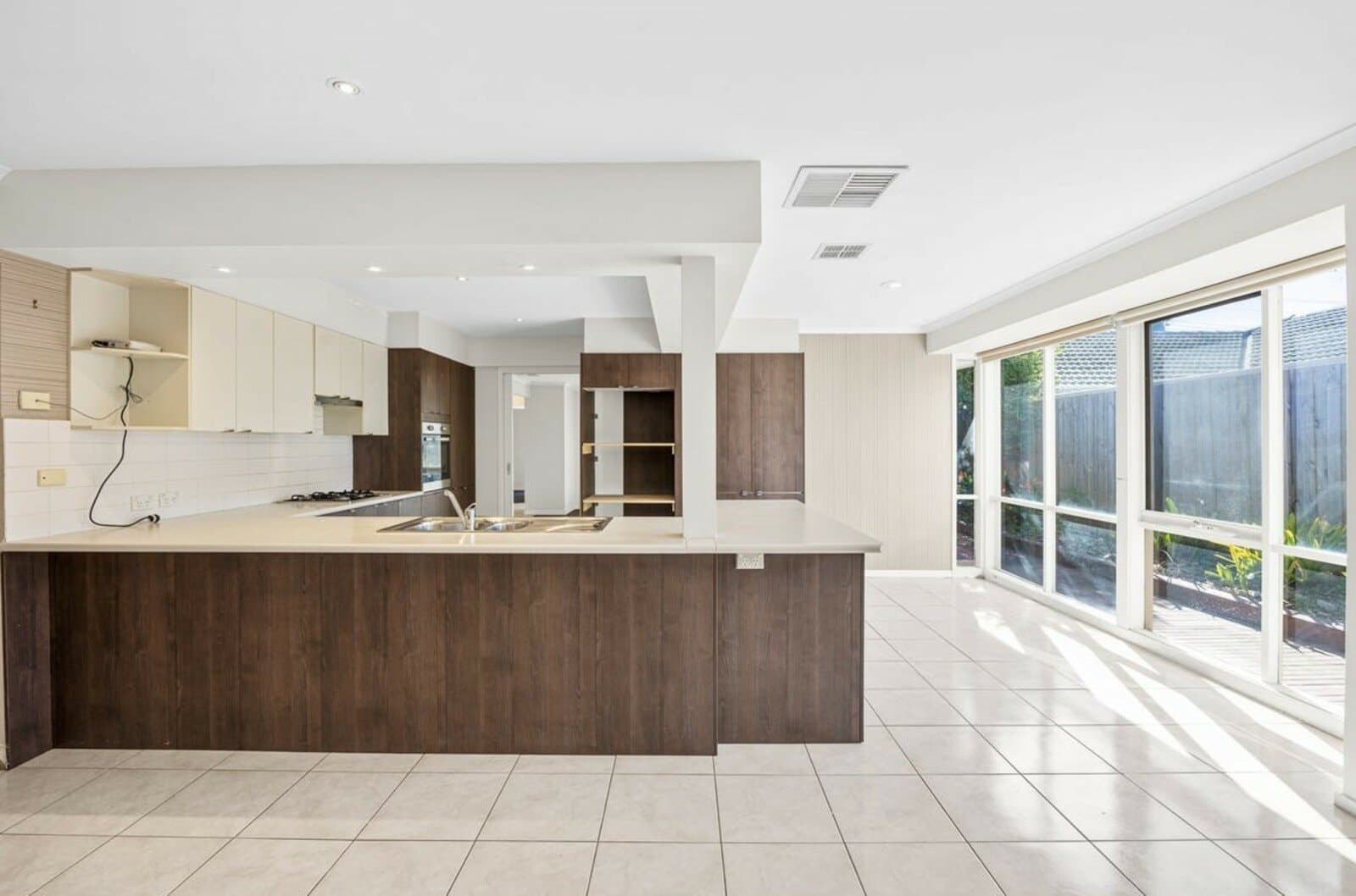 9 Langslow Road, Aspendale Gardens, Aspendale Gardens - Thumbnail 2