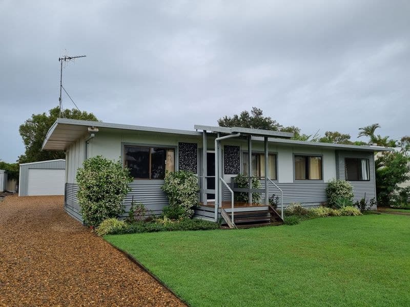 38 Ocean Street, Burnett Heads, Burnett Heads - Thumbnail 2