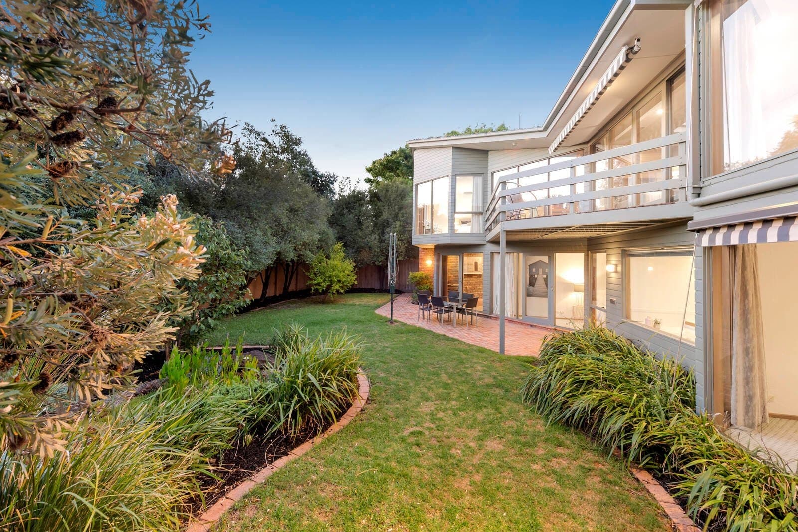 34 Fernhill Road,
                        
                    
                    
                        
                            Sandringham, Sandringham - Thumbnail 2