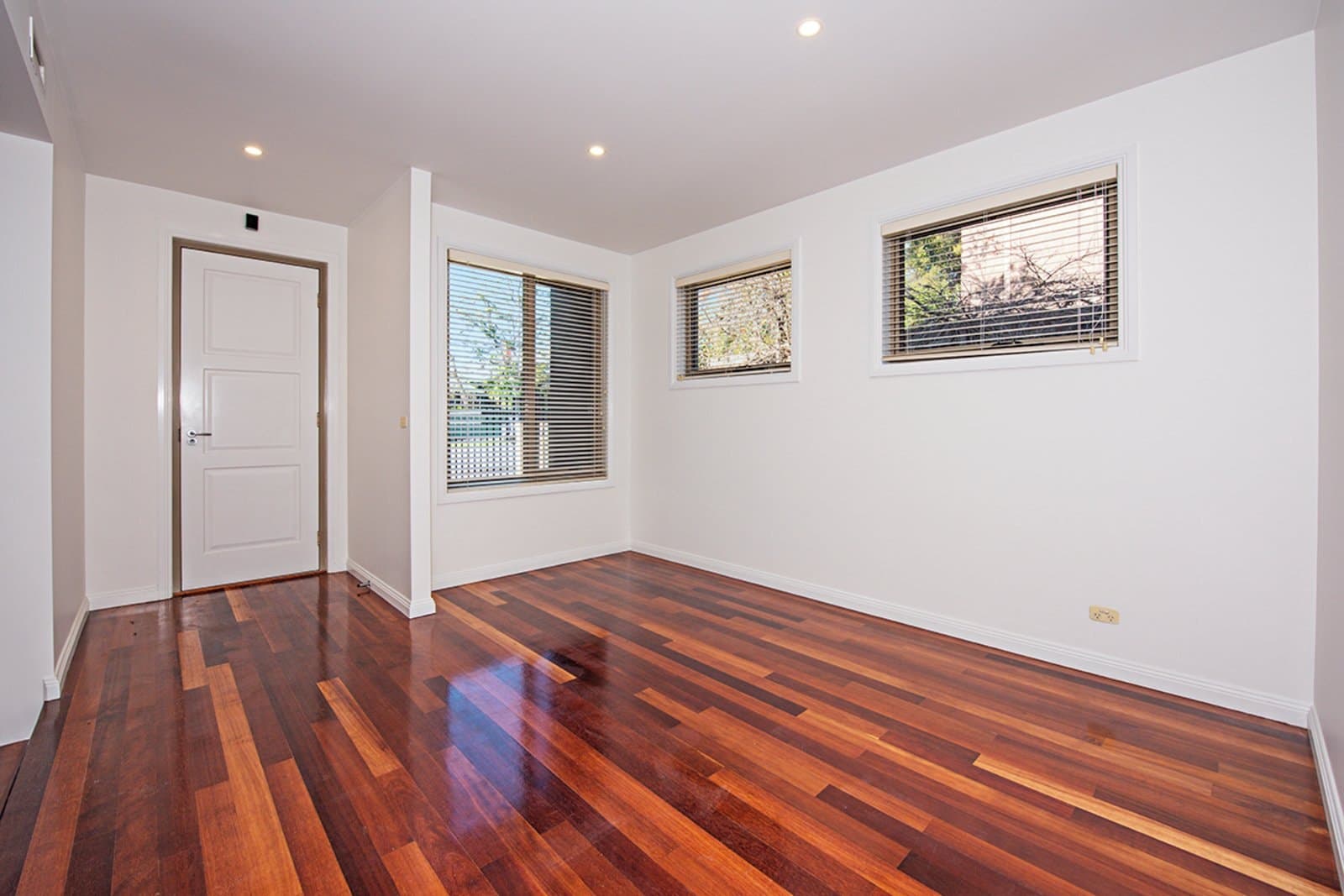 1/197 Tooronga Road, Glen Iris, Glen Iris - Thumbnail 3