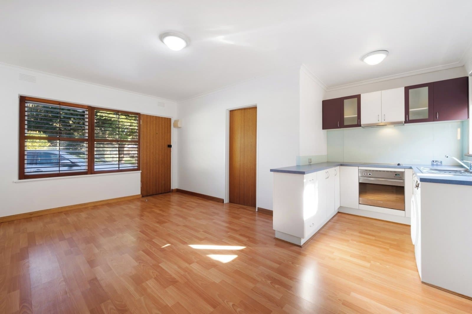 3/223 Esplanade East, Port Melbourne, Port Melbourne - Thumbnail 3