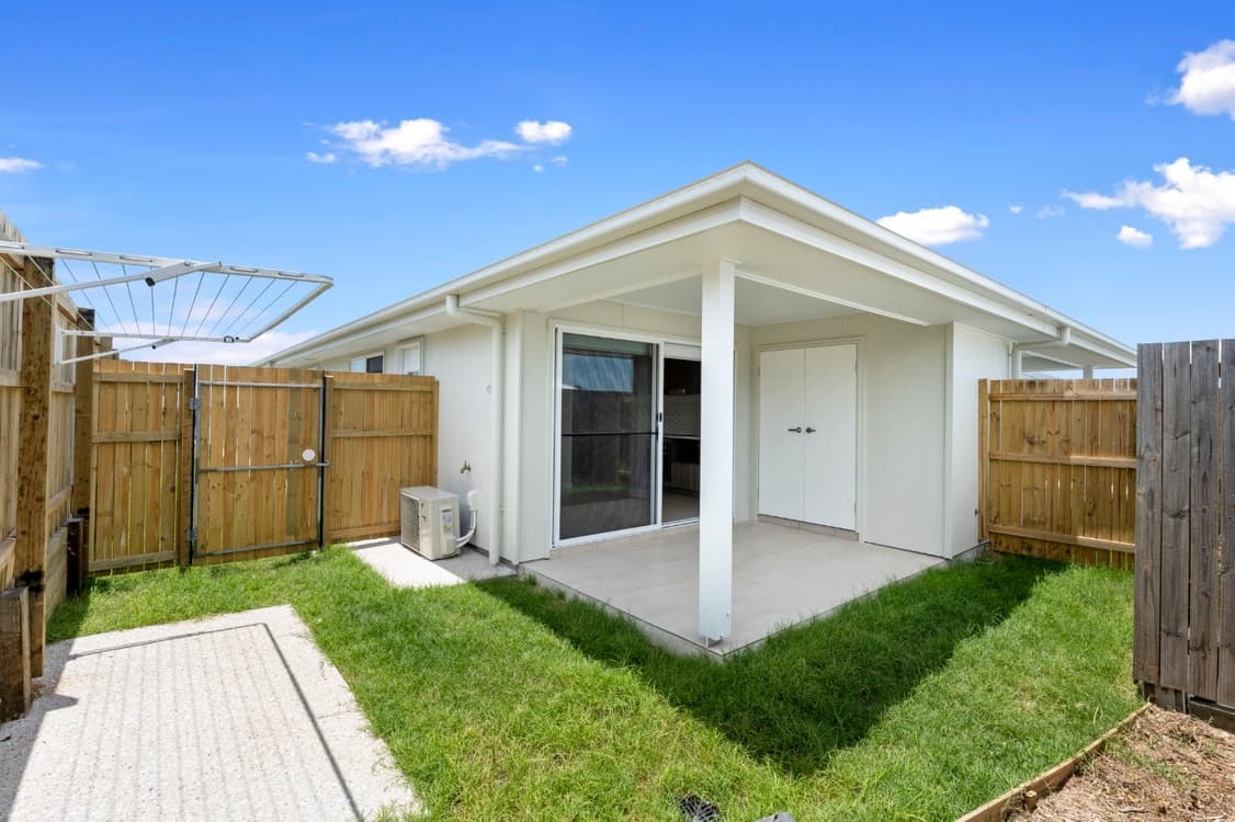 1/74 Pierro Place, LOGAN RESERVE, QLD 4133, Logan Reserve - Thumbnail 6