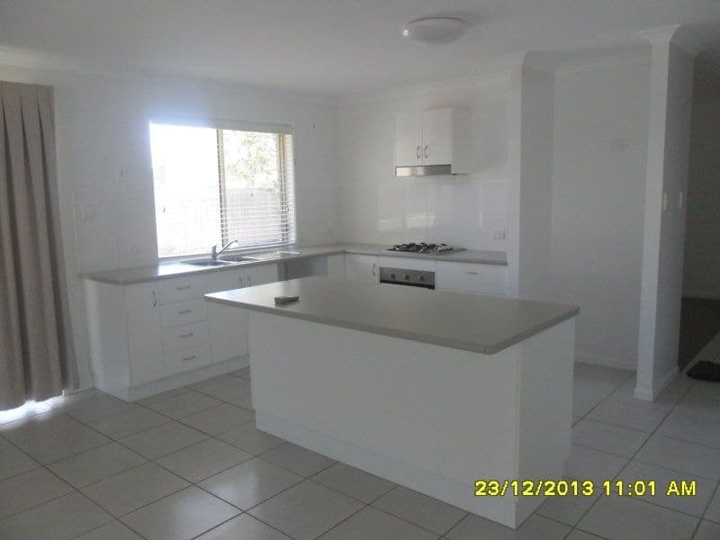 3 Satinwood Court, Moore Park Beach, Moore Park Beach - Thumbnail 3