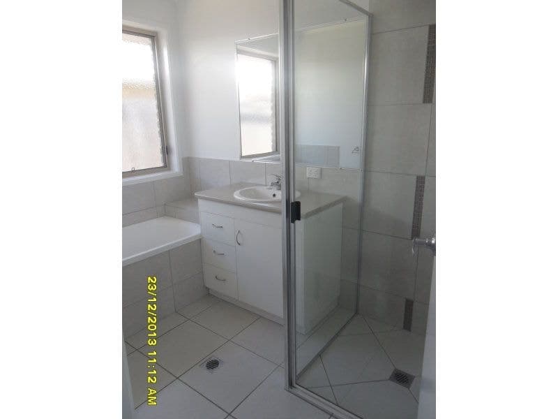 3 Satinwood Court, Moore Park Beach, Moore Park Beach - Thumbnail 4