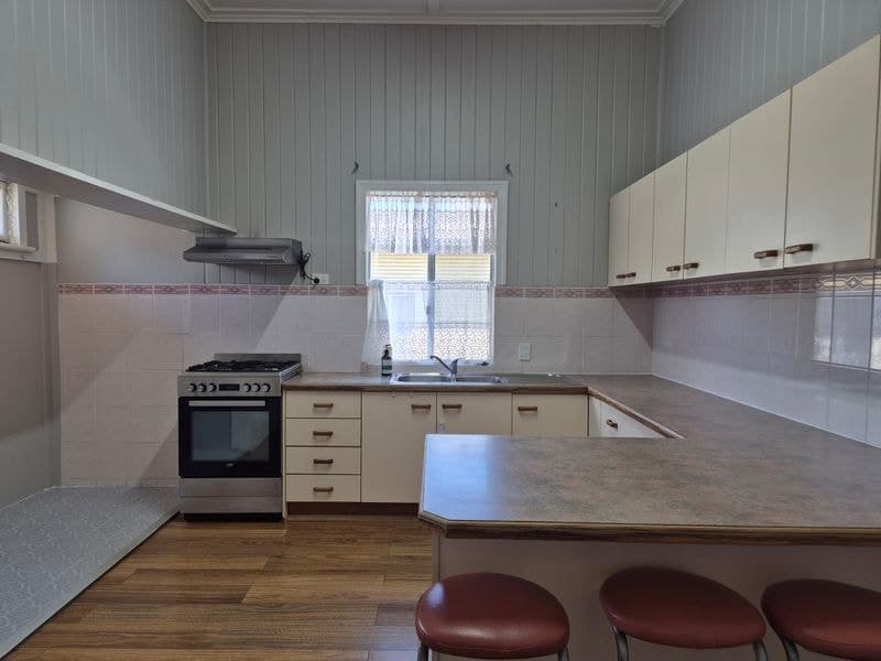 216 George Street, Bundaberg West, Bundaberg West - Thumbnail 3