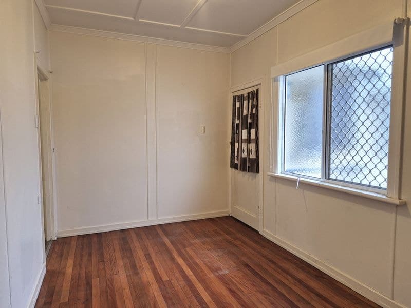 2 / 2A Castlereagh Street, Bundaberg South, Bunda.. - Thumbnail 4