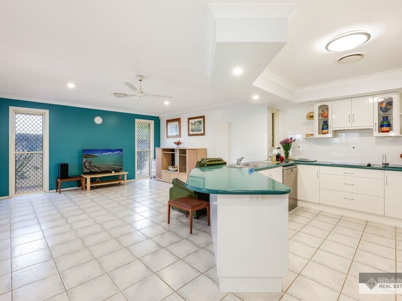 18 Marquis Court, Avenell Heights, Avenell Heights - Thumbnail 4