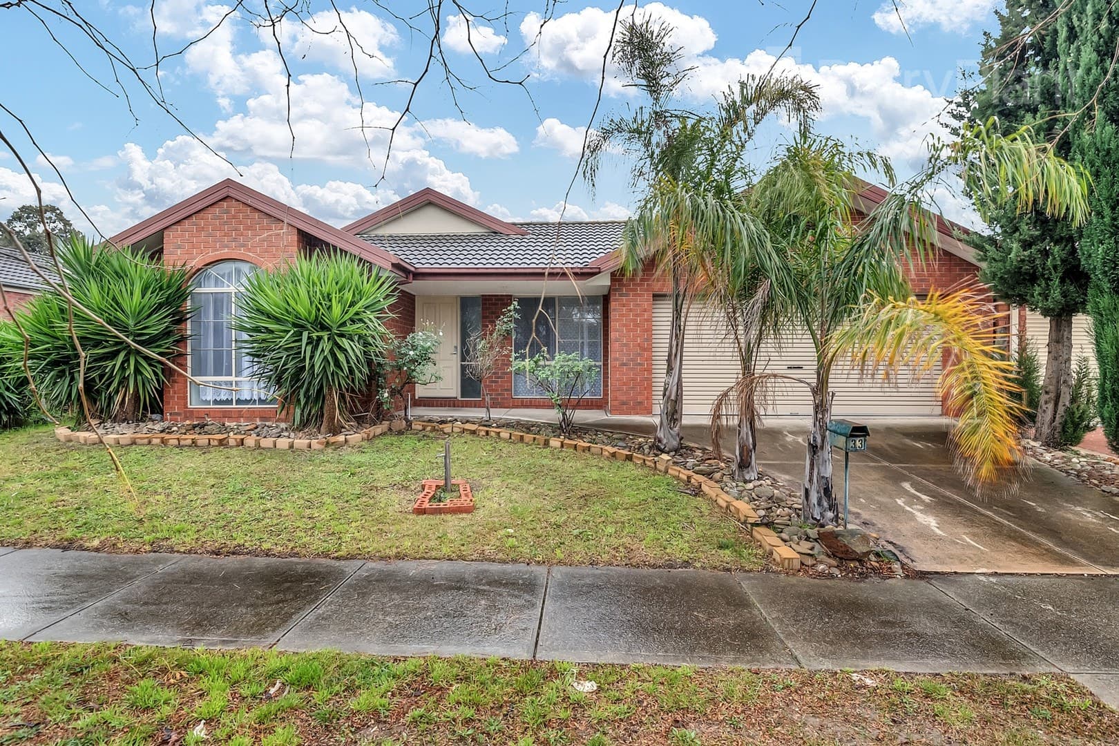 33 Limpopa SquareRoxburgh Park, VIC 3064  - Leased, Roxburgh Park - Image 1