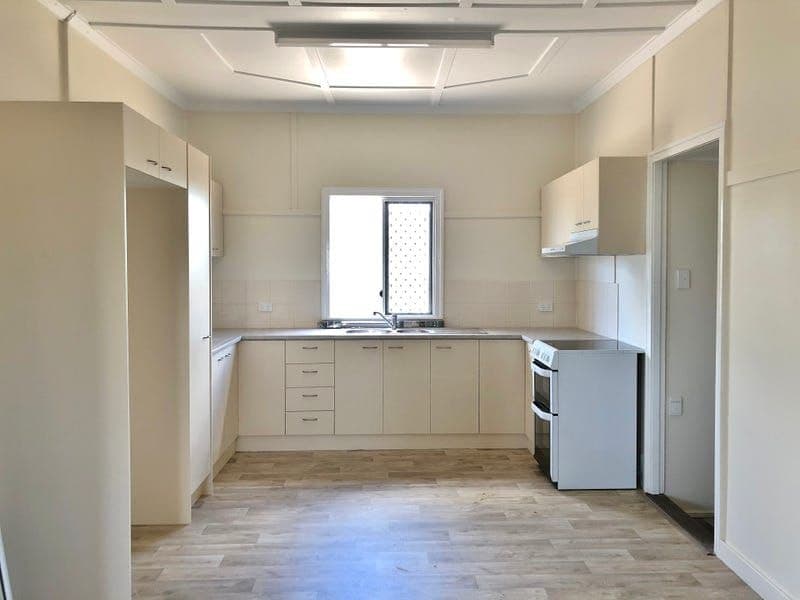 1 / 32 Dunn Road, Avenell Heights, Avenell Heights - Thumbnail 3
