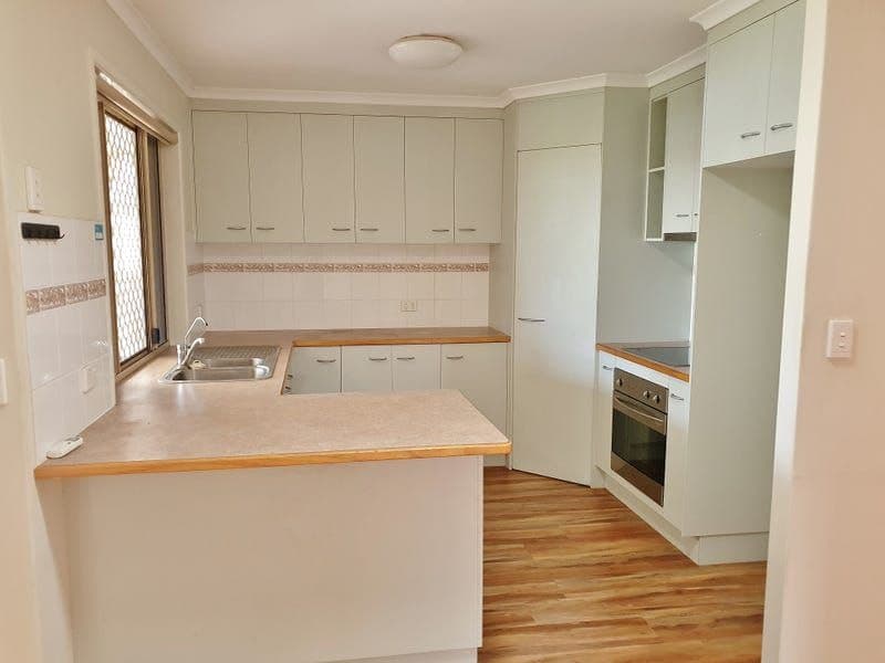 8 Wallace Drive, Bundaberg North, Bundaberg North - Thumbnail 3