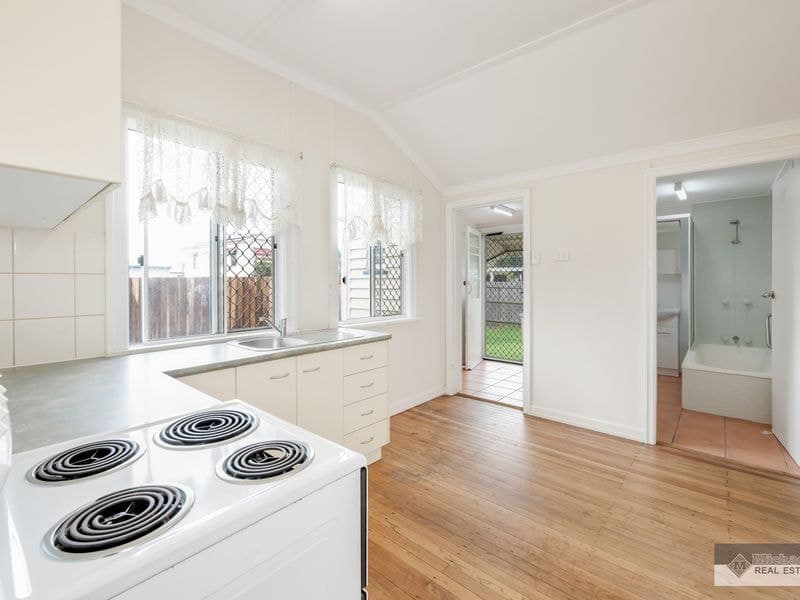 Unit 1 / 2A Castlereagh Street, Bundaberg South, .. - Thumbnail 4