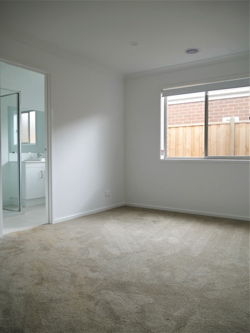 14 Baron RoadThornhill Park, VIC 3335  - Leased, Thornhill Park - Thumbnail 2