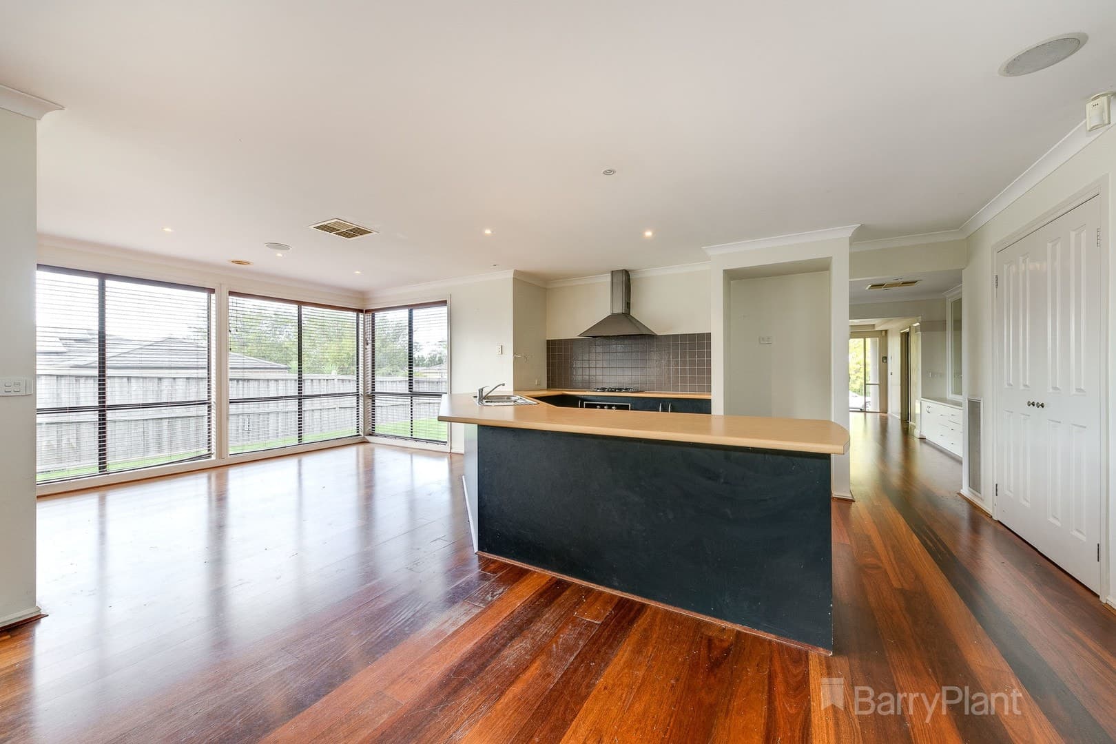 18 Braybrook Drive, Narre Warren South, VIC 3805, Narre Warren South - Thumbnail 6