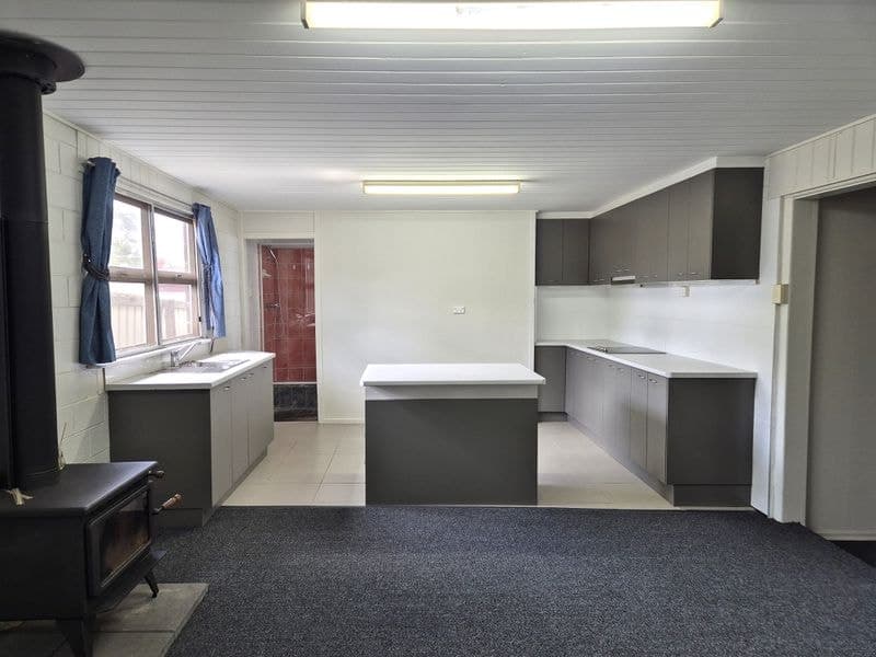 18 Lund Street, Avondale, Avondale - Thumbnail 4