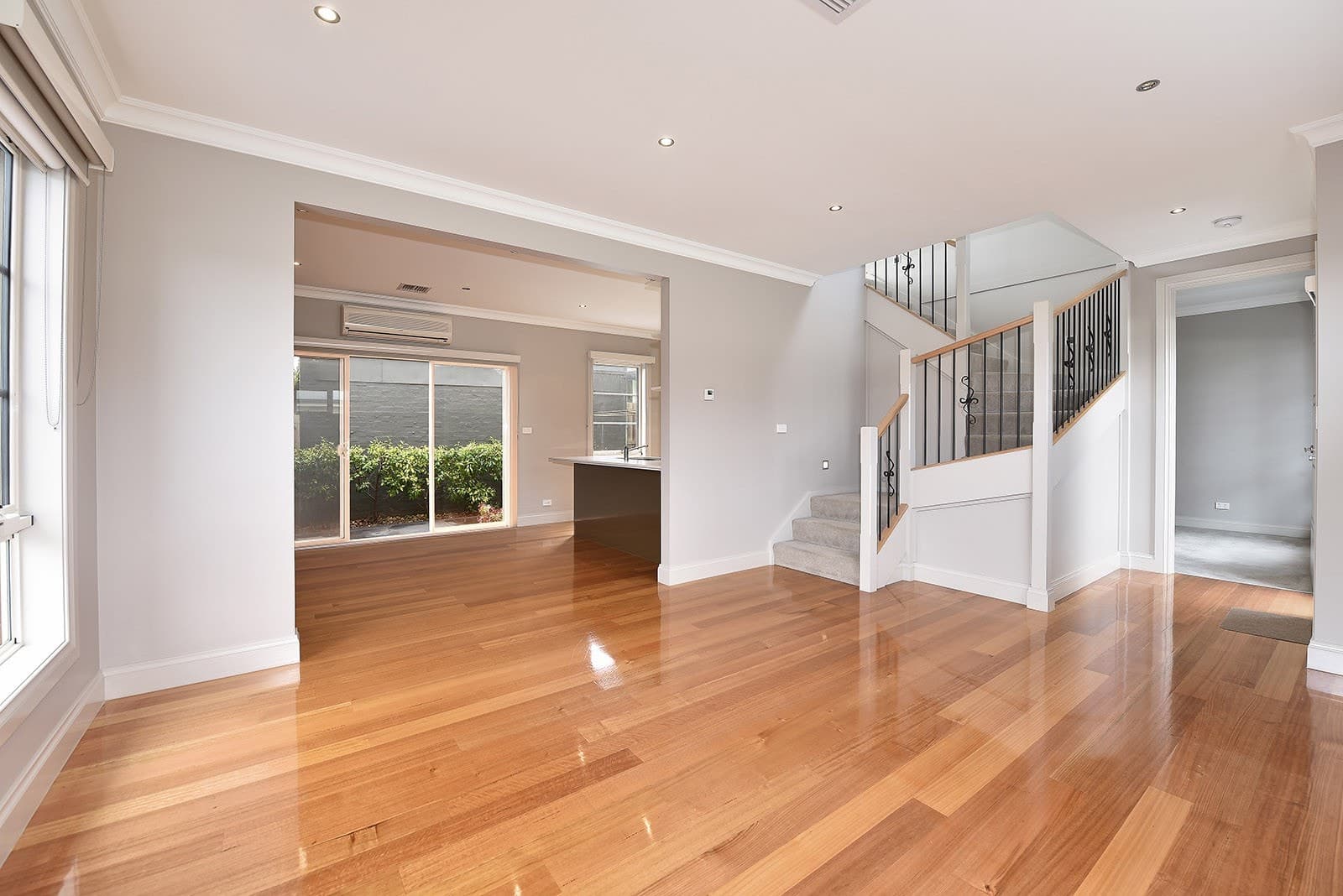 2/17 Creswell AvenueAirport West, VIC 3042  - Leased, Airport West - Thumbnail 3
