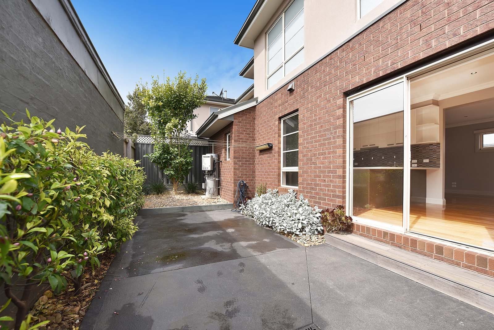 2/17 Creswell AvenueAirport West, VIC 3042  - Leased, Airport West - Thumbnail 6