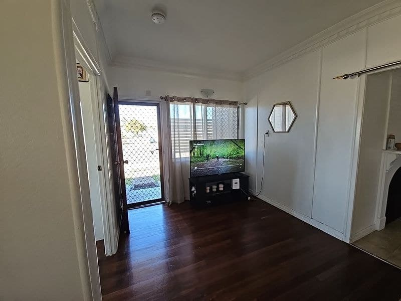 128 Sims Road, Kepnock, Kepnock - Thumbnail 5