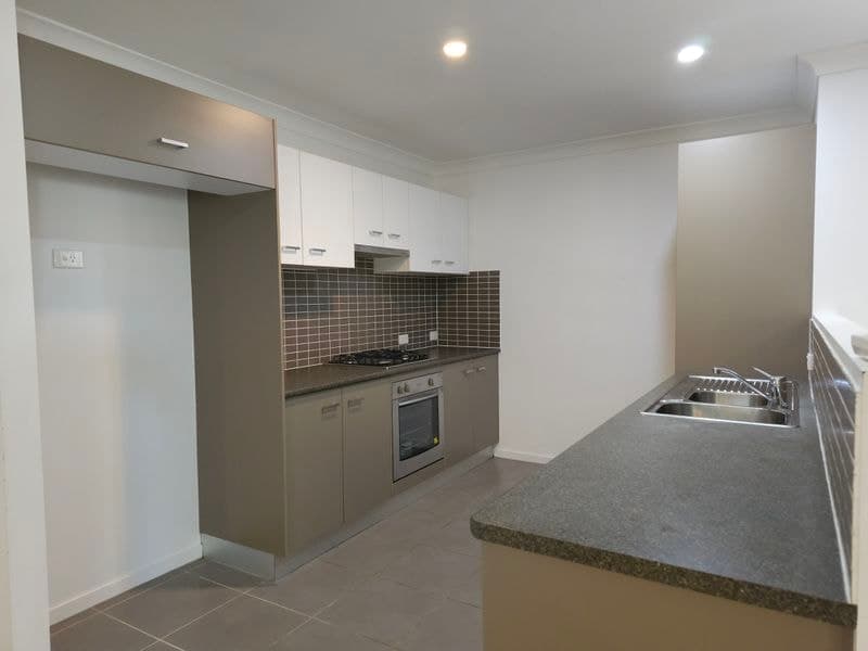 30 Neville Drive, Branyan, Branyan - Thumbnail 4