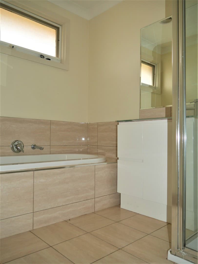 30 Bennett StreetMelton South, VIC 3338  - Leased, Melton South - Thumbnail 5