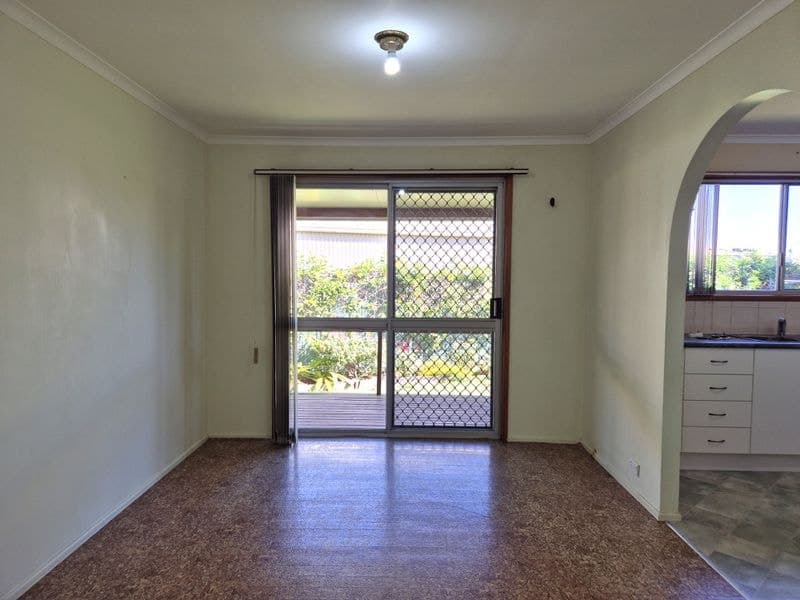 6 Cairnie Street, Avenell Heights, Avenell Heights - Thumbnail 4