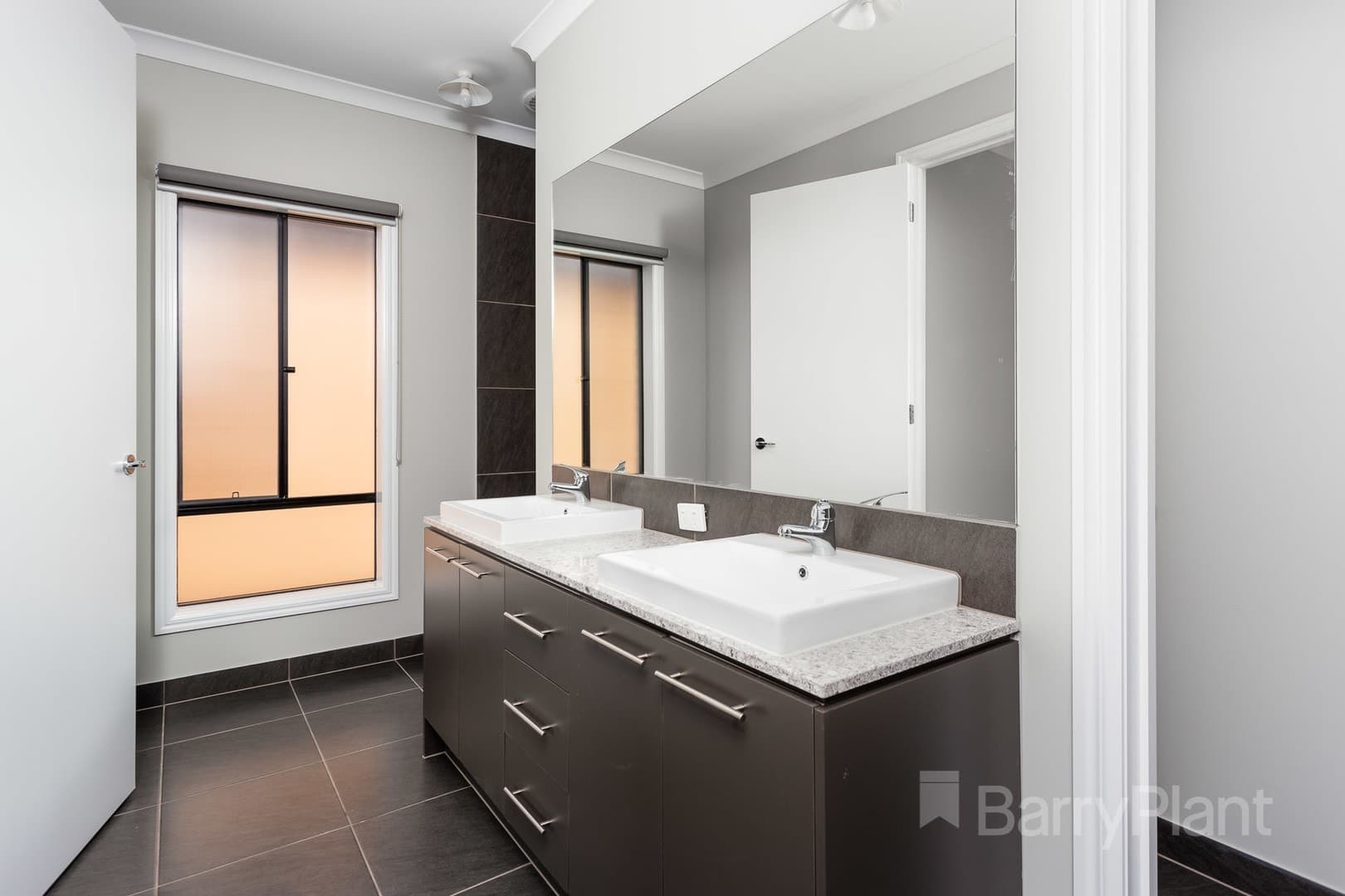 4 Rivington RoadPoint Cook, VIC 3030  - Leased, Point Cook - Thumbnail 8