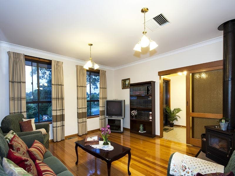 23 Nillumbik SquareDiamond Creek, VIC 3089  - Leased, Diamond Creek - Thumbnail 5