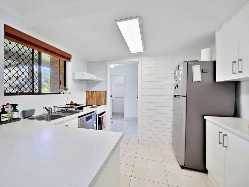 6 / 2 Tanner Street, Bargara, Bargara - Thumbnail 4
