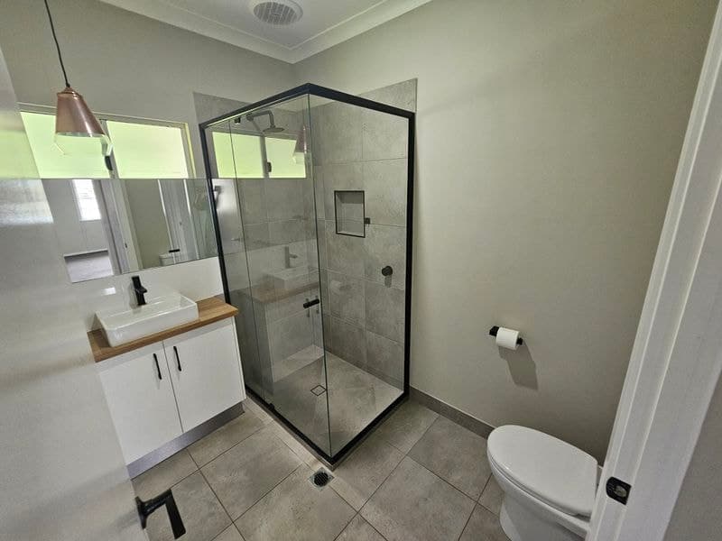 3 Warrell Street, Millbank, Millbank - Thumbnail 3