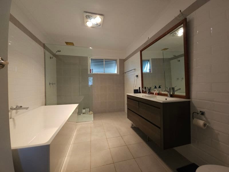 45 Montgomery Street, Svensson H..., Svensson H.. - Thumbnail 4