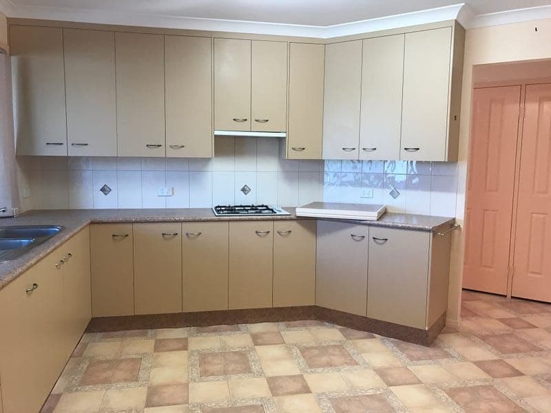 27 Clearview Avenue, Thabeban, Thabeban - Thumbnail 3