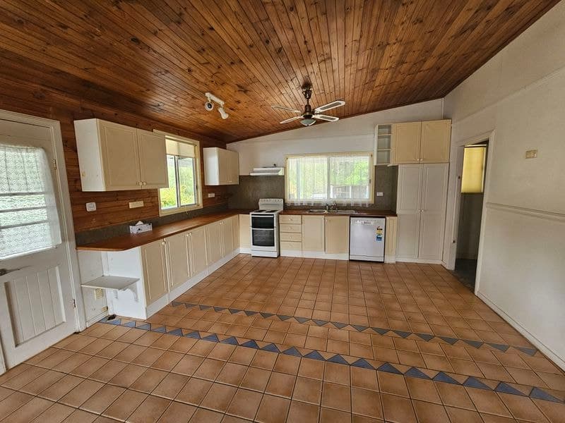 48 Halford Drive, Maroondan, Maroondan - Thumbnail 4
