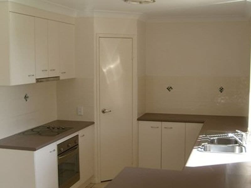 4 Kingsville Street, Thabeban, Thabeban - Thumbnail 4