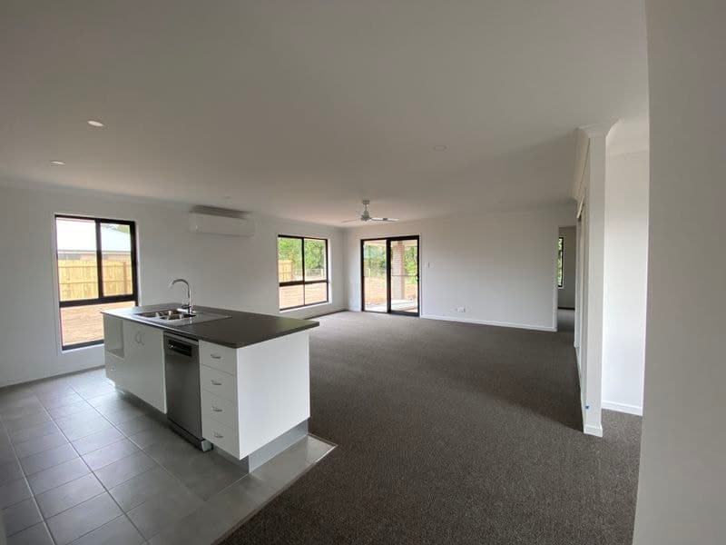 97 Malvern Drive, Moore Park Beach, Moore Park Beach - Thumbnail 8