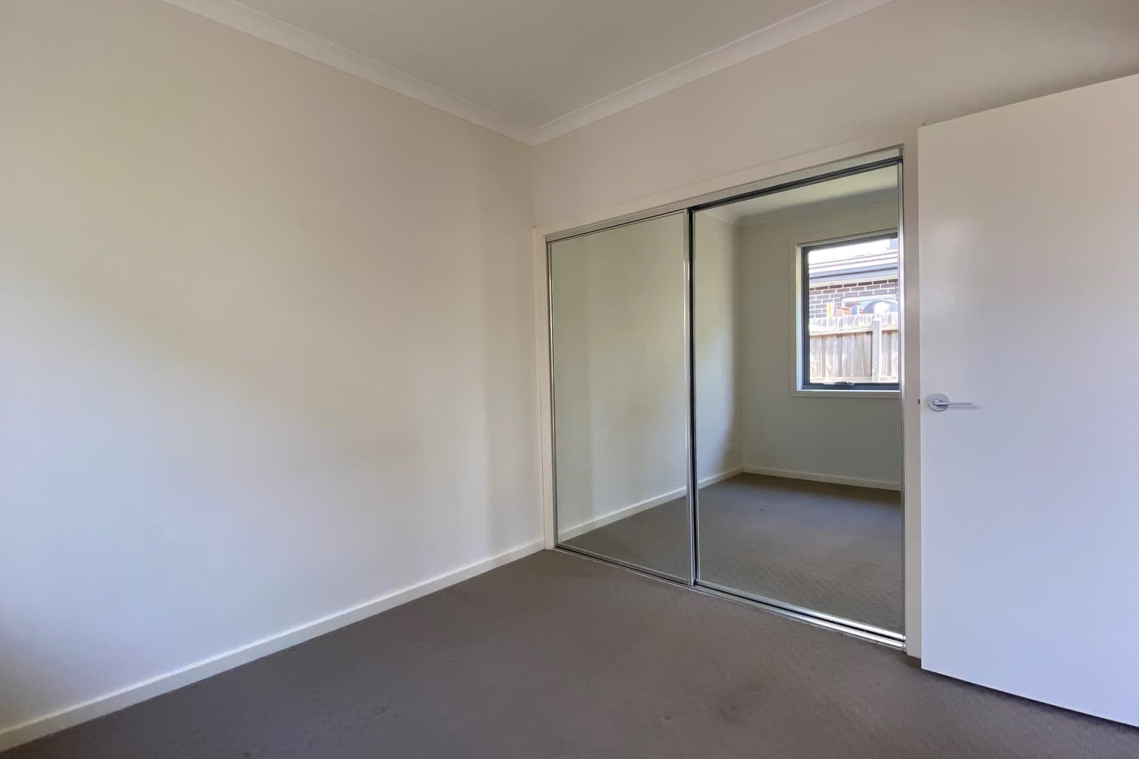 2/4 Pershing StreetReservoir, VIC 3073  - Leased, Reservoir - Thumbnail 6