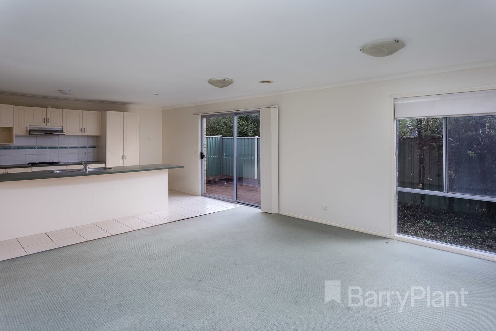 19 Covent GardensPoint Cook, VIC 3030  - Leased, Point Cook - Thumbnail 4