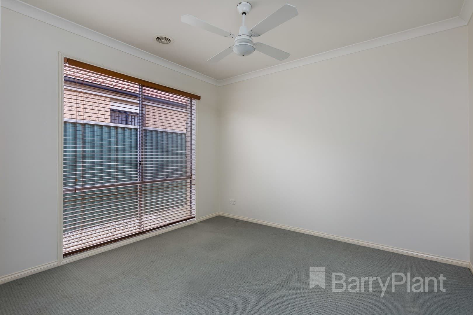 19 Covent GardensPoint Cook, VIC 3030  - Leased, Point Cook - Thumbnail 8
