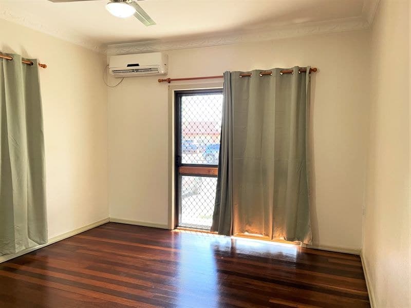 11 Anderson Street, Avenell Heights, Avenell Heights - Thumbnail 6