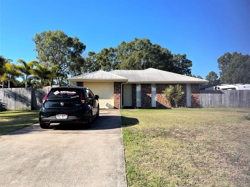 20 Regency Road, Moore Park Beach, Moore Park Beach - Thumbnail 2