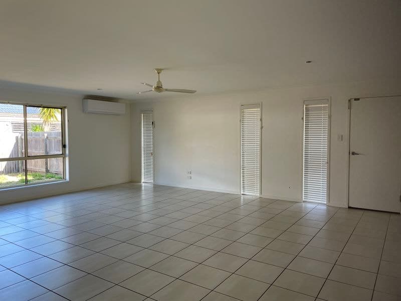 20 Regency Road, Moore Park Beach, Moore Park Beach - Thumbnail 4